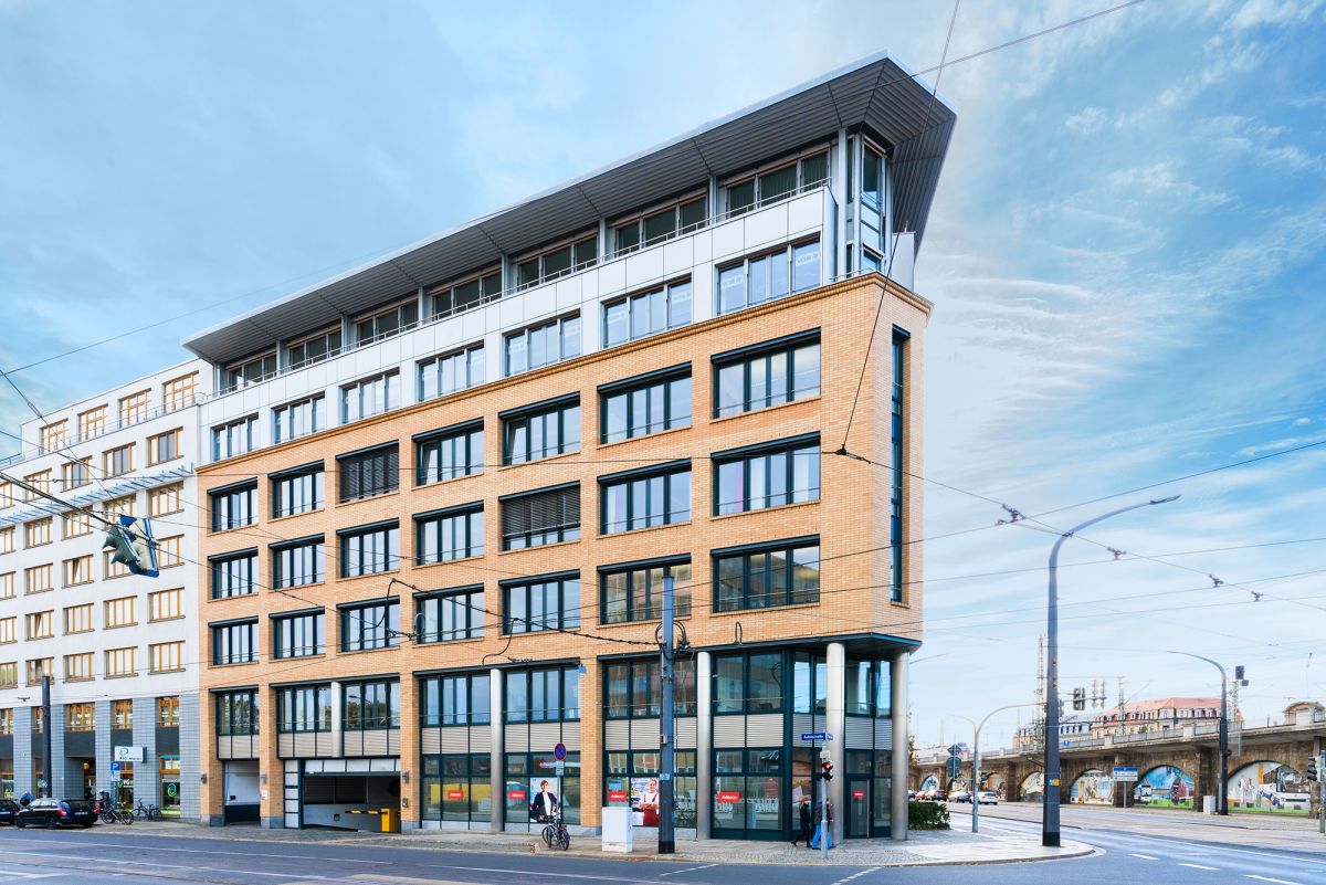 Außenansicht Könneritzstraße 29, 31, 33 (© POLIS Immobilien AG)