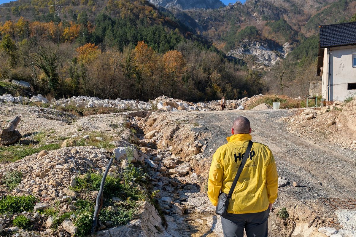 Flutzerstörungen in Jablanica, Bosnien und Herzegowina. (© Help - Hilfe zur Selbsthilfe)