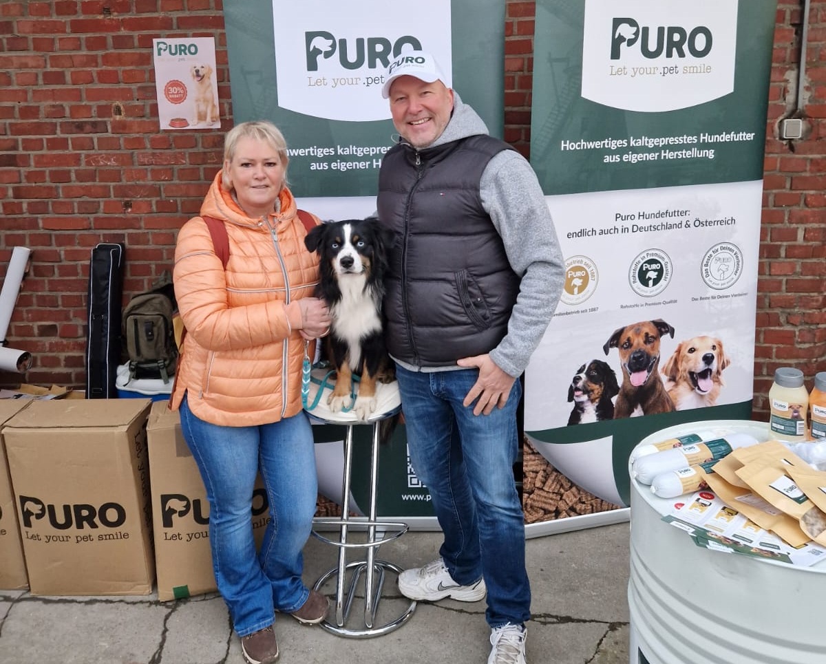 Serienstar Bandit am Stand von Puro - es hat ihm geschmeckt! Bildquelle: Puro.pet
