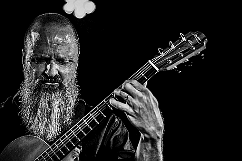 Jeff Aug – Photo by Daniel Oyarzabal