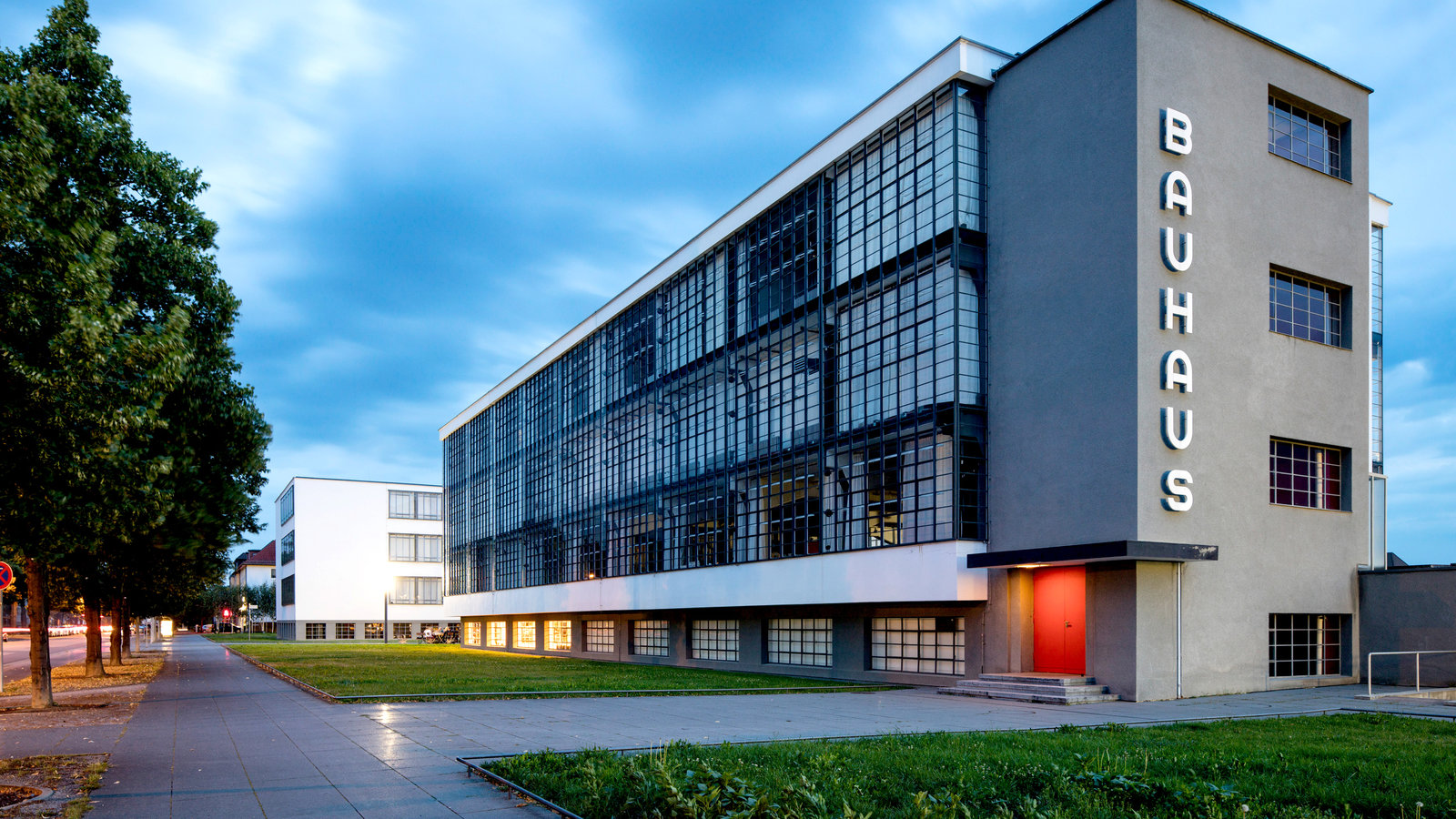 Bauhaus Dessau (Die Bildrechte liegen bei dem Verfasser der Mitteilung.)