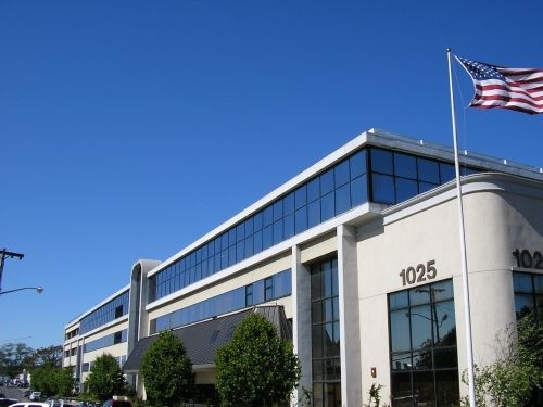 Neues ancotel Telehaus auf Long Island ist moderner Daten-Gateway für Europa und USA