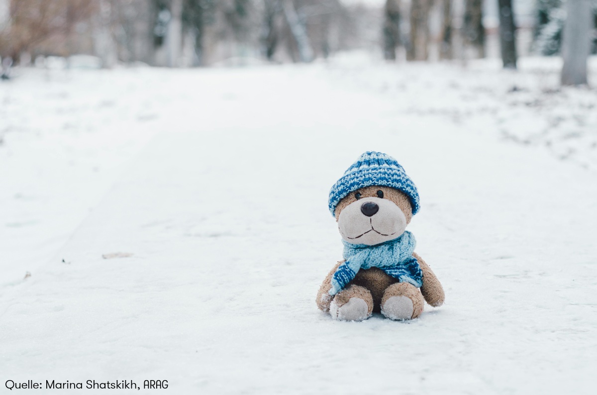 ARAG Experten über Räum-, Streu- und Arbeitnehmerpflichten im Schneechaos