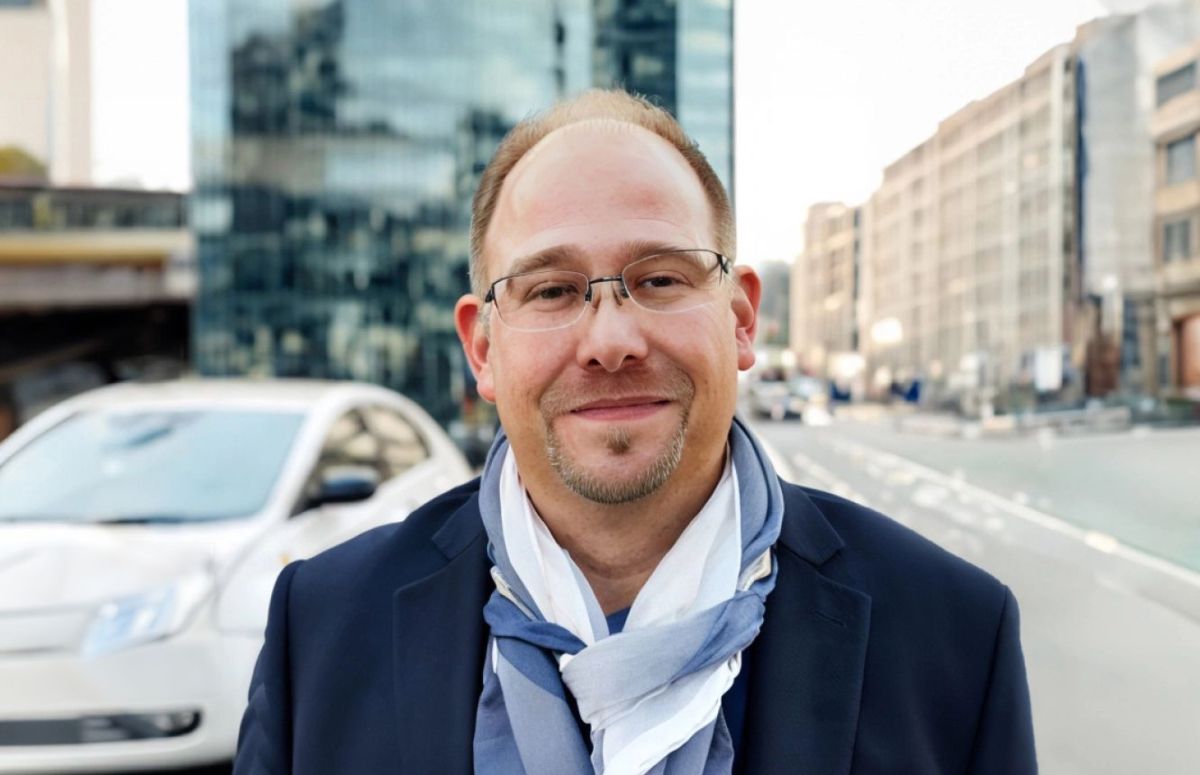 Immobilienmakler Michael Ruland aus Grevenbroich (© Michael Ruland)