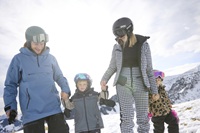 Spaß im Schnee für die ganze Familie (Das Bayrischzell Familotel Oberbayern)