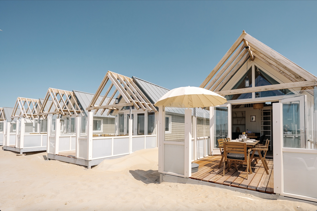Buchbarüber visitzandvoort_Beachhouses Thalassa (Bildquelle: Fotostudio Zandvoort)