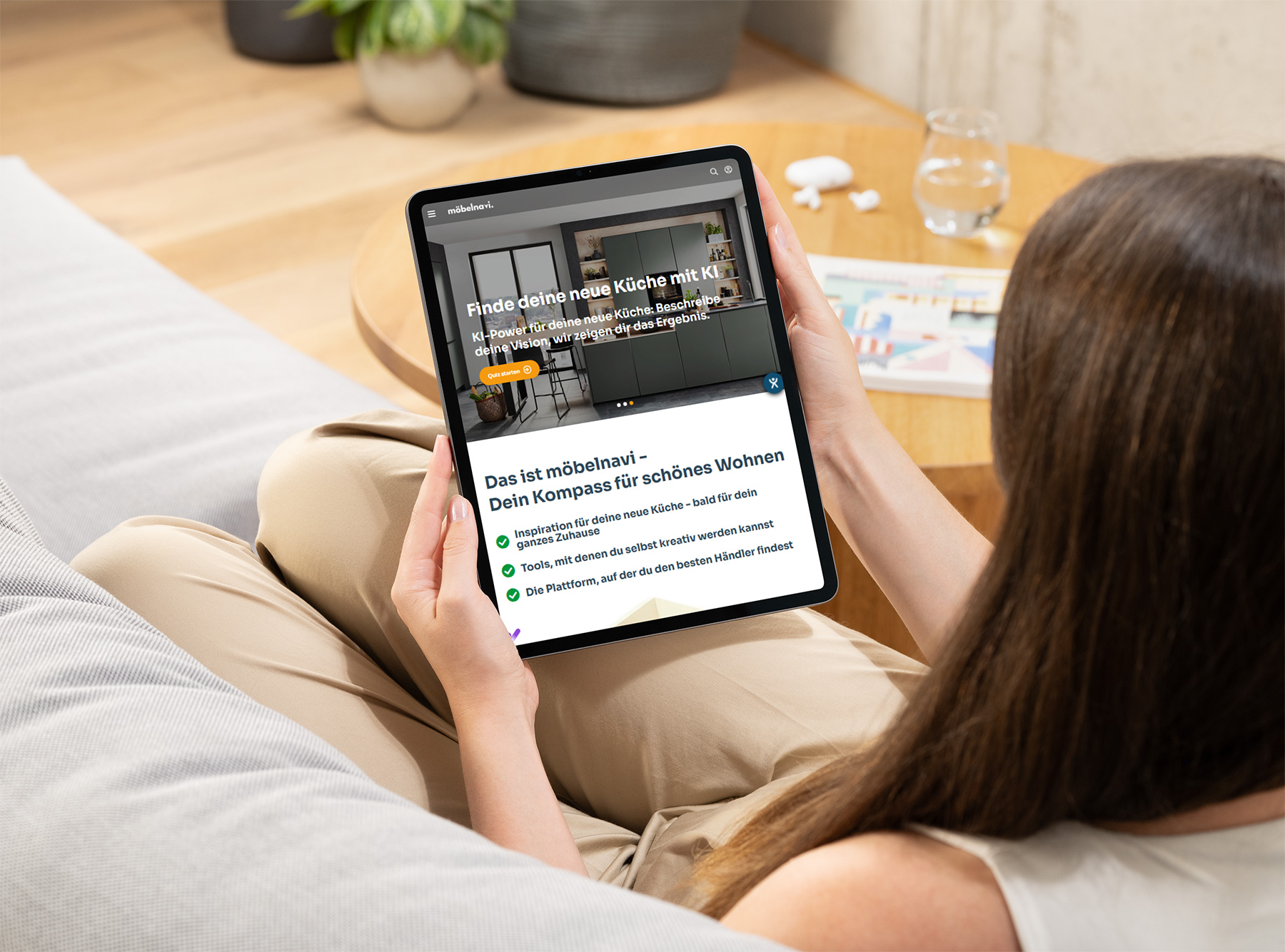 Küche kaufen in entspannt: möbelnavi liefert KI-gestützte Inspiration und Planung direkt aufs Tablet (Die Bildrechte liegen bei dem Verfasser der Mitteilung.)