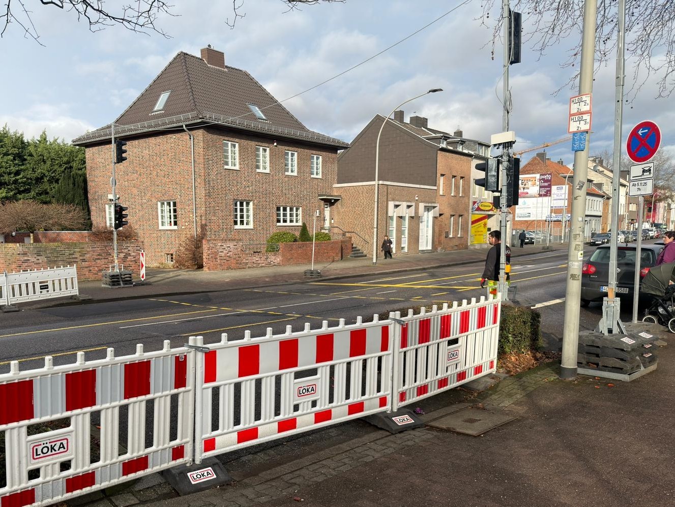 Verkehrssicherung in Würselen, NRW (Die Bildrechte liegen bei dem Verfasser der Mitteilung.)