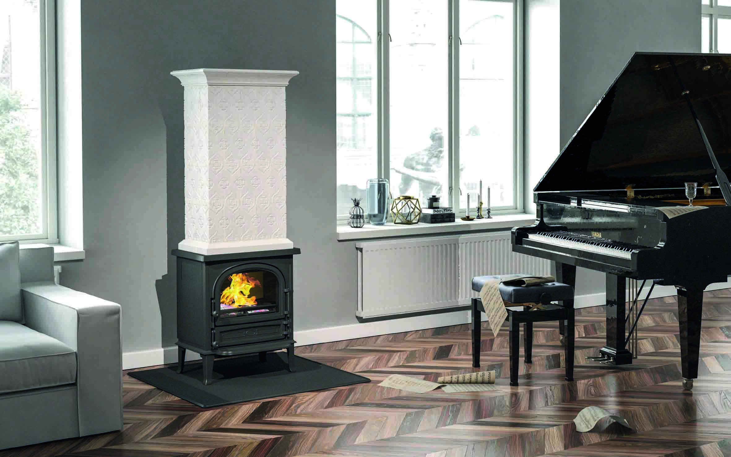 Nostalgie-Kaminofen wächstüber sich hinaus–Heizt schnell auf und speichert die Wärme (Die Bildrechte liegen bei dem Verfasser der Mitteilung.)