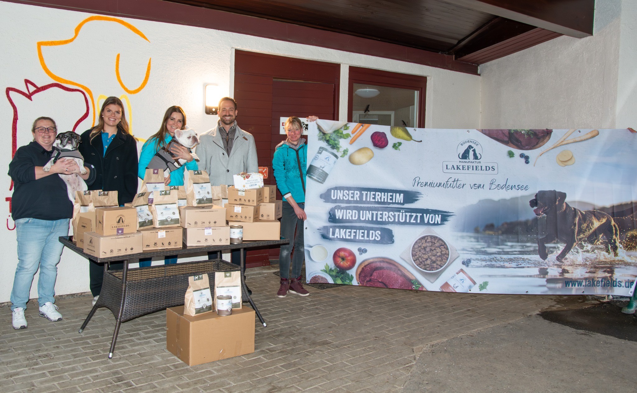 Lakefields zu Besuch im TierheimÜberlingen (Die Bildrechte liegen bei dem Verfasser der Mitteilung.)