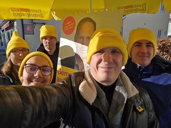 Die Common Corners der „Gelbmützen“ in Haar wecken Interesse für die Kommunalwahl am 8. März 2026.