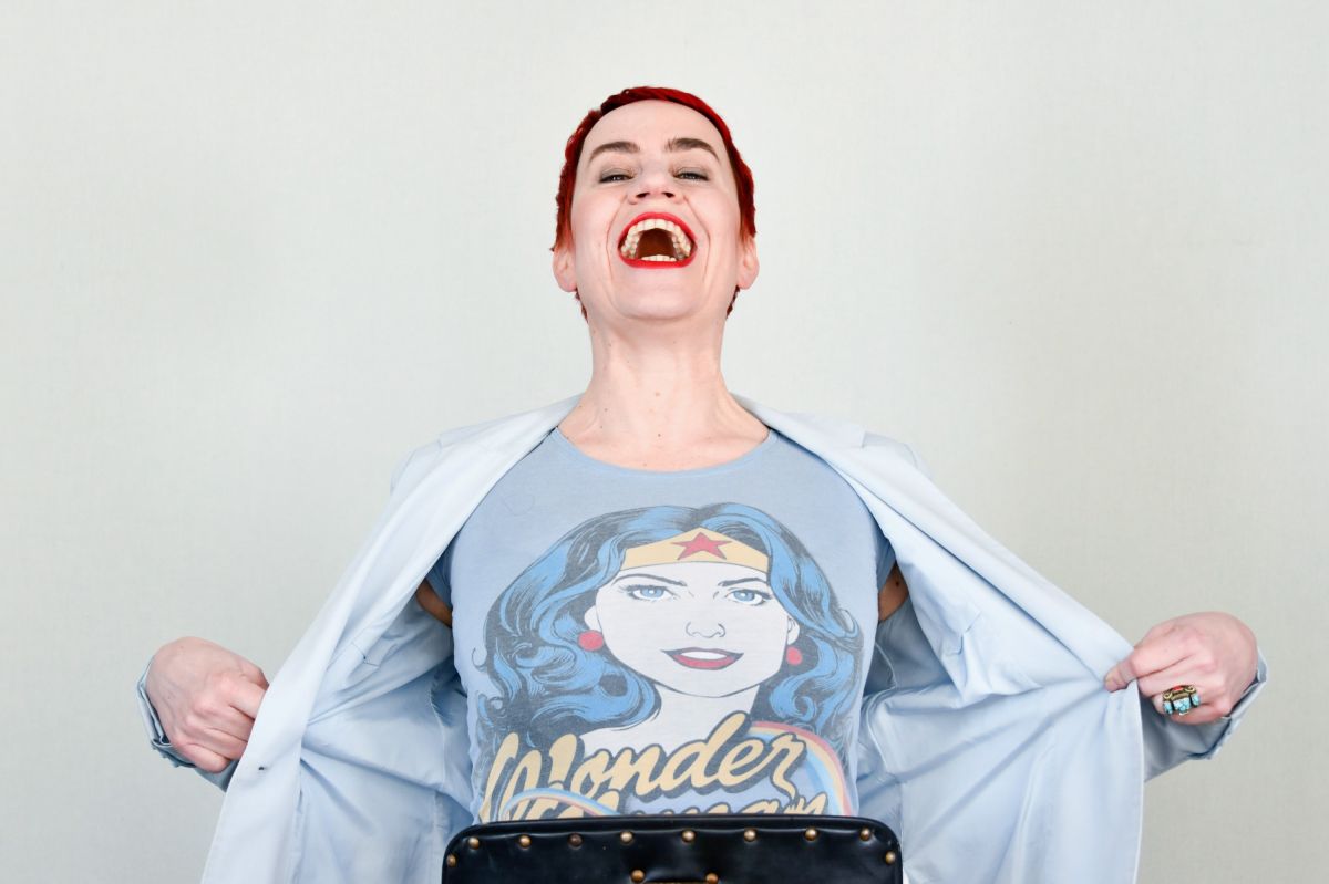 Sandra Weckert Wonderwoman (© Sarah Eick)