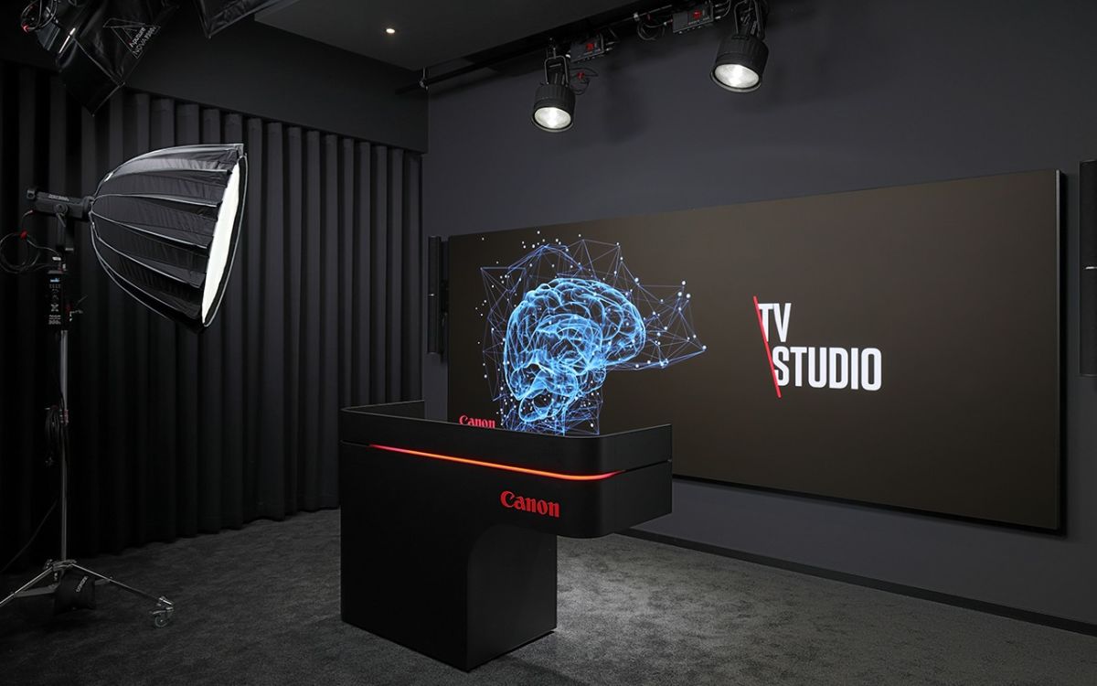 Die Idee hinter dem TV-Studio: Professionelle Veranstaltungstechnik - für jeden bedienbar (© Canon Deutschland)