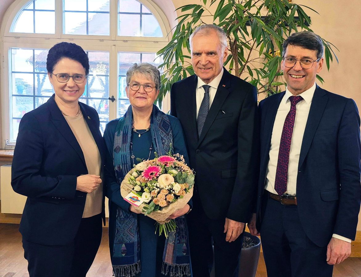 V.l.n.r.: Marion Gentges MdL, Sabine Gwarys, Adam Michel, Bruno Metz. (© Ulrike Hiller)