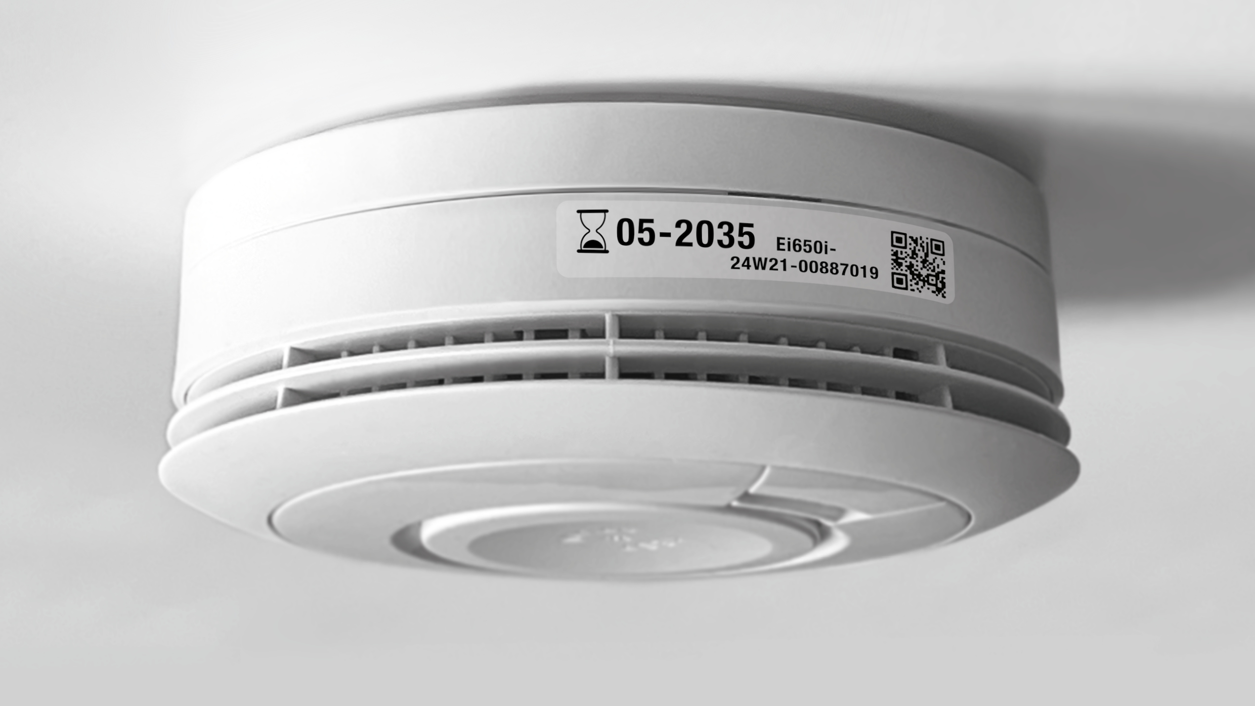 Das empfohlene Austauschdatum ist auf jedem Rauchmelder vermerkt. (Bildquelle: Ei Electronics)