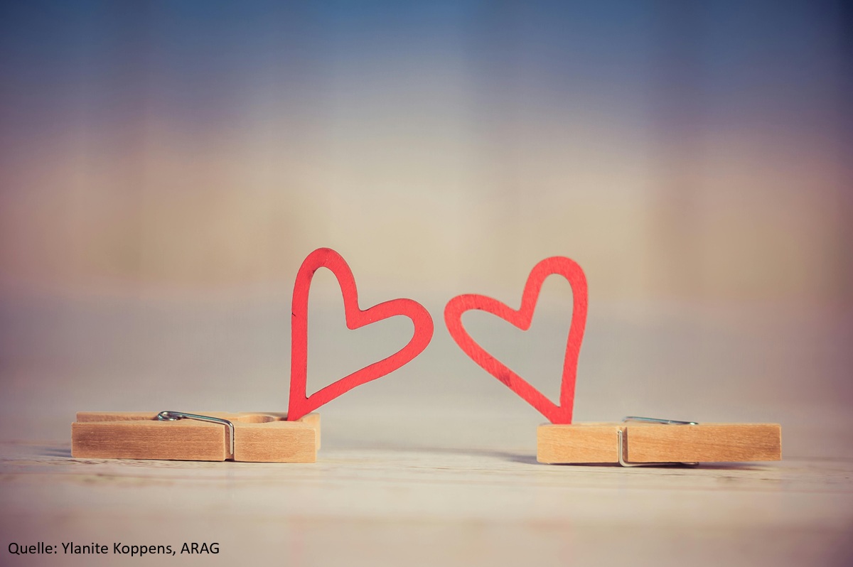 ARAG Expertenüber kuriose Bräuche rund um den Tag der Liebe (Die Bildrechte liegen bei dem Verfasser der Mitteilung.)