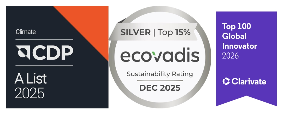 Kyoceras Awards (v.l): CDP A List 2025, EcoVadis Silver 2025, ClarivateTop 100 Global Innovator 2026 (Die Bildrechte liegen bei dem Verfasser der Mitteilung.)