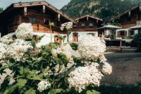 Alpzitt Chalets im Sommer