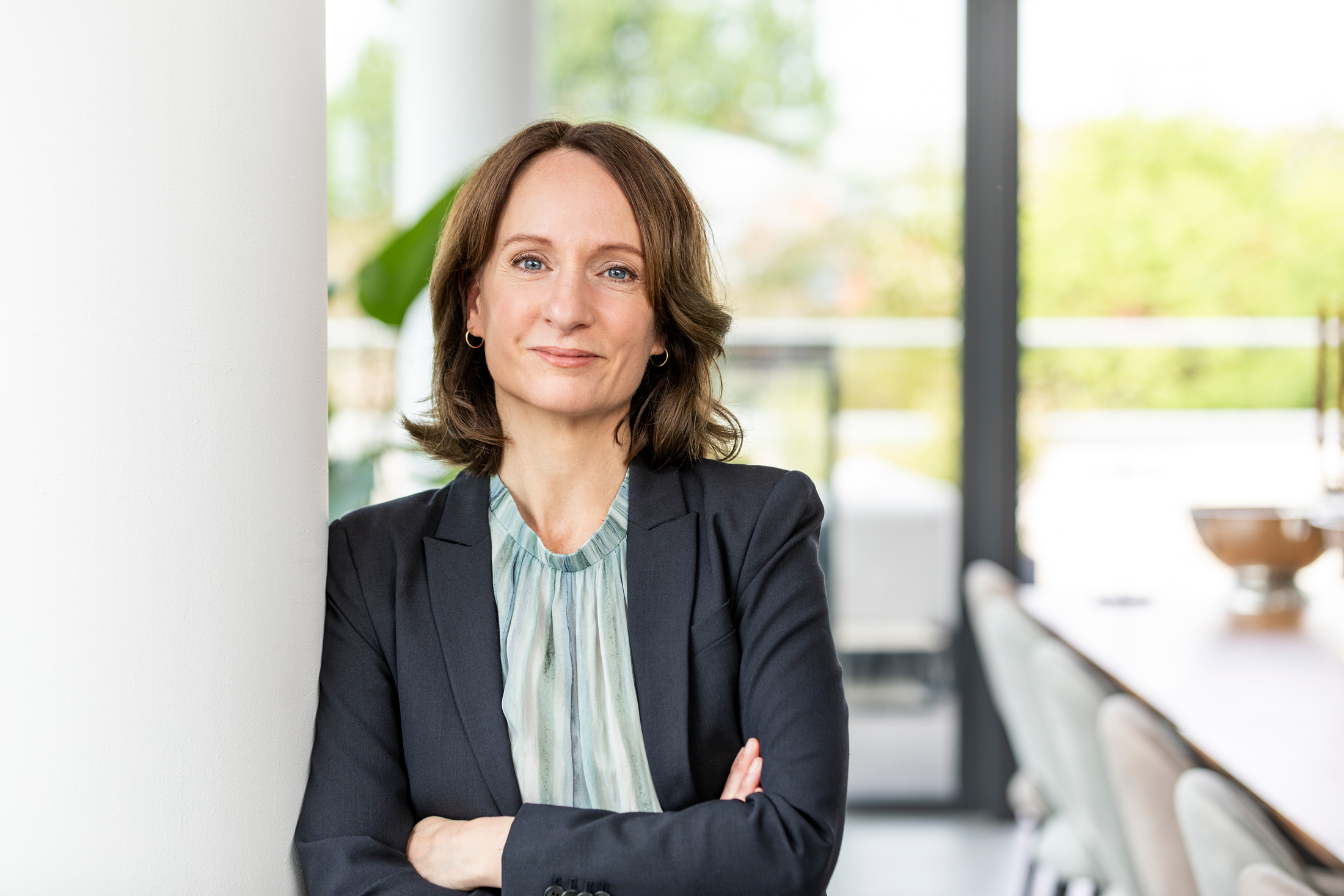 Alice Dehner betont die Ganzheitlichkeit der renommierten Coaching-Ausbildung der dehner academy (Bildquelle:© Uwe Klössing | Ben Schulz& Partner AG)