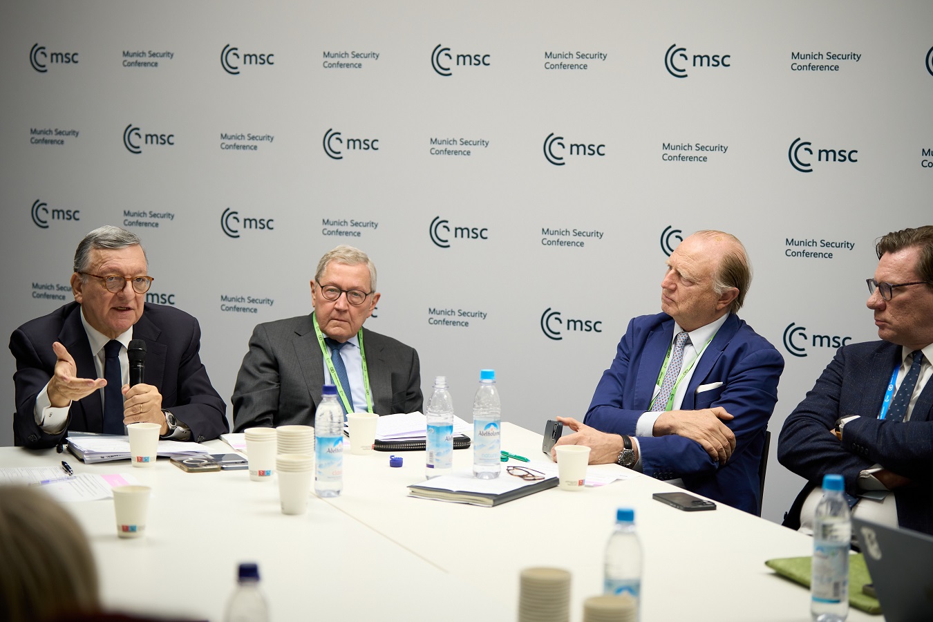 JoséManuel Barroso, Klaus Regling, Martin A. Schoeller, Nico Lange (Bildquelle: Schoeller Group)