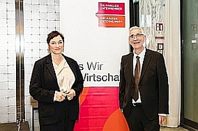 Prof. Dr. Nicole Deitelhoff und Lothar Grünewald; Rechte: DIE FAMILIENUNTERNEHMER