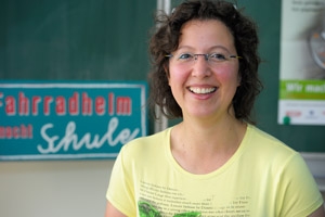 Fahrradhelm: Von der Straße in den Klassenraum Fahrradhelm: Von der Straße in den Klassenraum