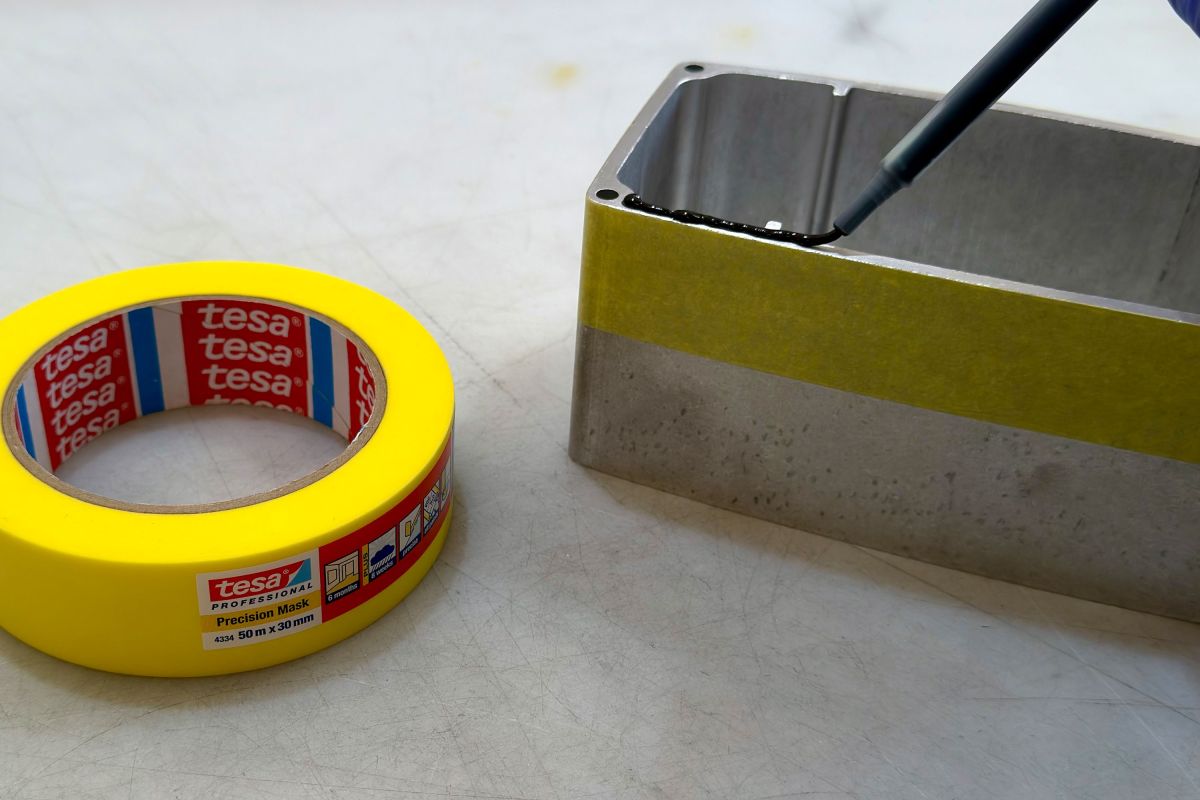 Präzision, Schutz und Effizienz: tesa® Masking Abdeckbänder für industrielle Anwendungen. (© RUDERER KLEBETECHNIK GmbH )