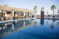 Den Sommer unter Palmen im Hotel Portixol genießen