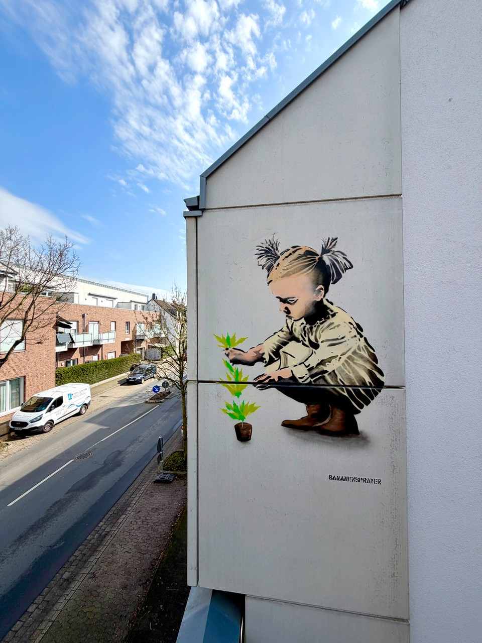 Wandbild „Mädchen mit Pflanze“ von Thomas Baumgärtel; Foto: Thomas Baumgärtel