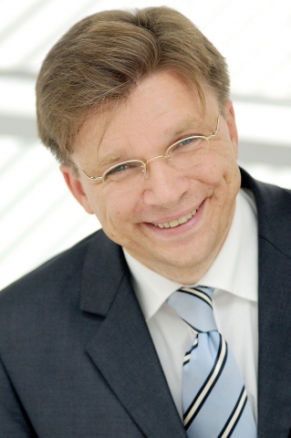 Studie bestätigt: germanBroker.net ist Spitze Studie bestätigt: germanBroker.net ist Spitze