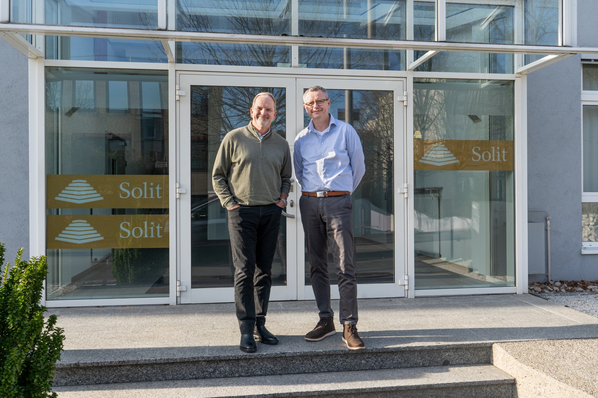 Ken Lewis, CEO Bullion International Group und Robert Vitye, CEO SOLIT Group AG in Wiesbaden. (Bildquelle: @SOLIT)
