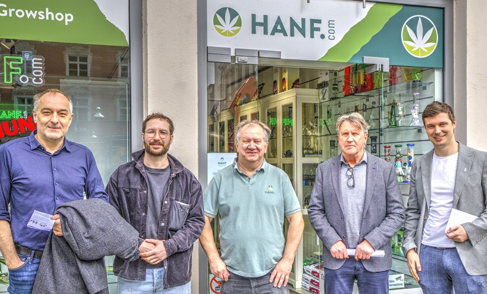 Hanf.com hat am Ludwigsplatz 17 in Straubing einen neuen Store eröffnet. (Bildquelle: Foto: Marcus Roith/Hanf.com)
