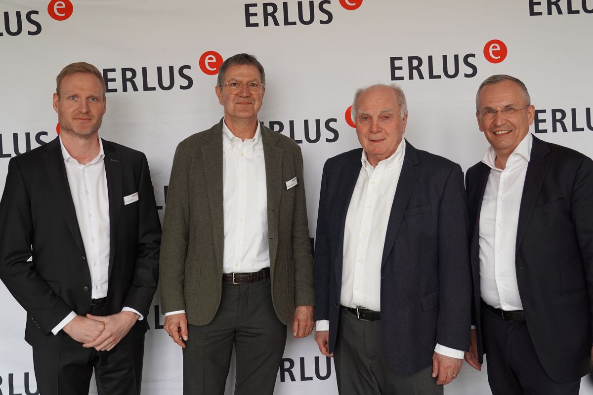 Besonderer Gast auf dem ERLUS Forum in Rosenheim  war Uli Hoeneß. (© ERLUS, Celina Beck. )