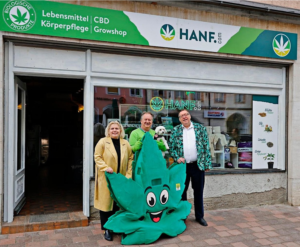 Neuer Hanf.com-Store am Stadtplatz in Mühldorf am Inn eröffnet (Bildquelle: Marcus Roith/Hanf.com)