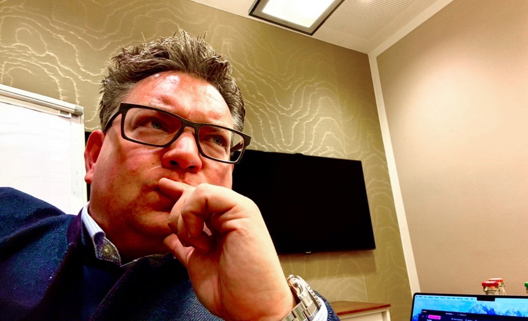 Bernhard Schindler im Interview (Die Bildrechte liegen bei dem Verfasser der Mitteilung.)