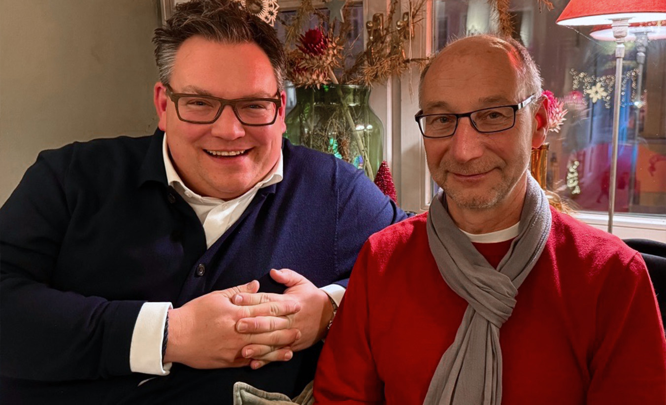 Dr. Siffl im Gespräch mit Bernhard Schindler (Die Bildrechte liegen bei dem Verfasser der Mitteilung.)