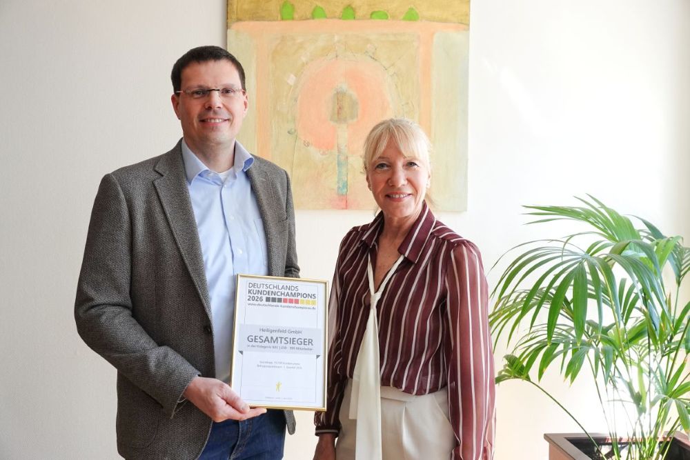Michael Lang, Vorsitzender der Geschäftsführung von Heiligenfeld und Marketingleiterin Iris Vollert