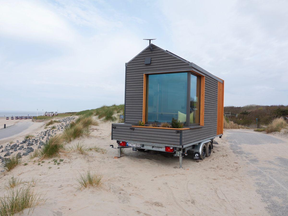 NEYWORK - Tiny Workspaces verbindet Urlaub mit Arbeit. (© Staatsbad Norderney - Marie Telemann)