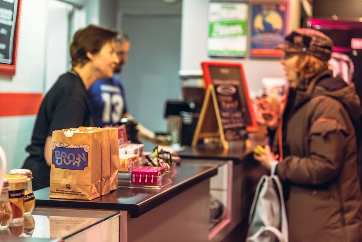 Kino & Popcorn für alle (© Bild von Vlad Vasnetsov auf Pixabay)
