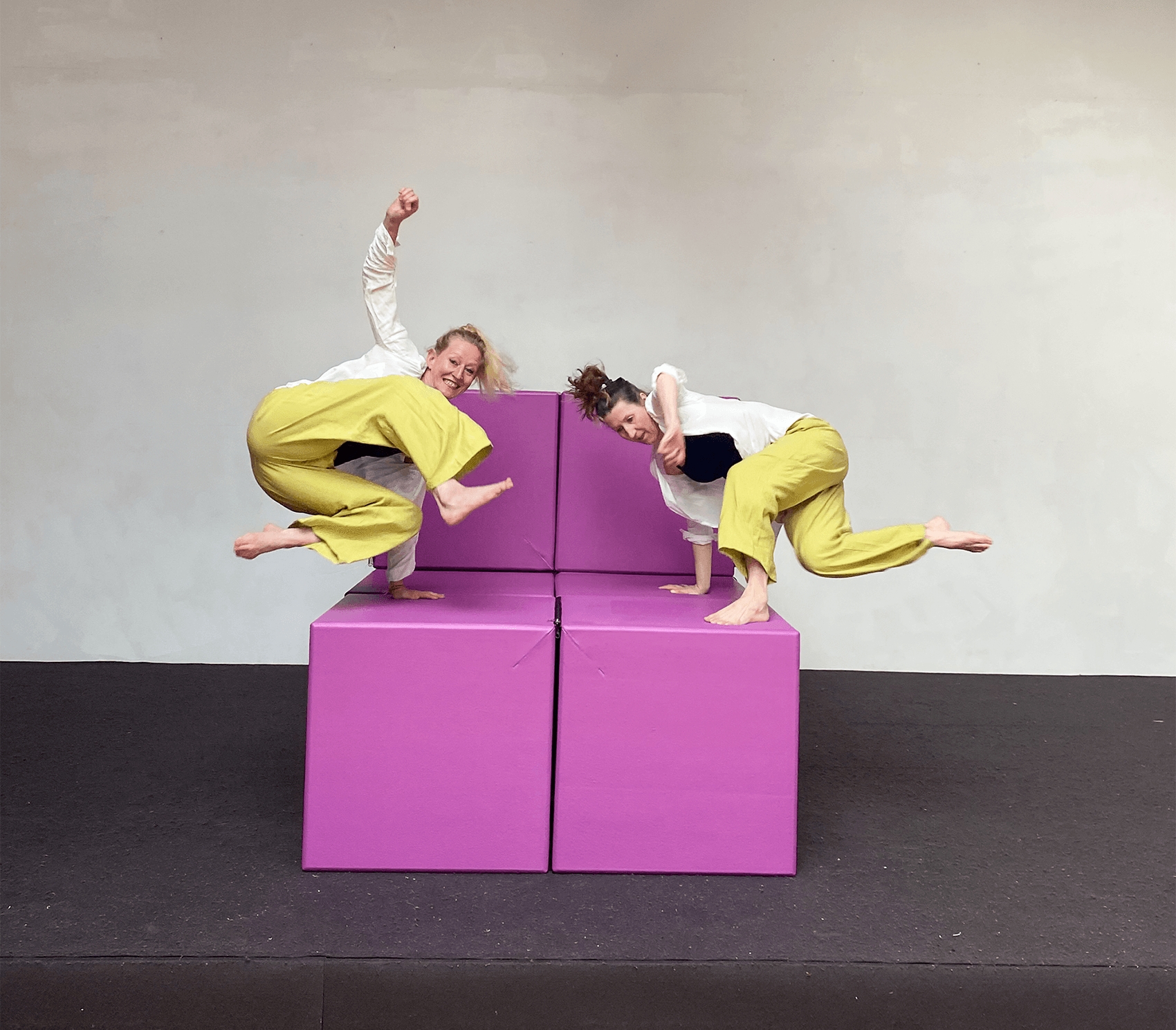 Der Infinity Cube ist ein zentrales und verbindendes Element von let´s talk (Die Bildrechte liegen bei dem Verfasser der Mitteilung.)