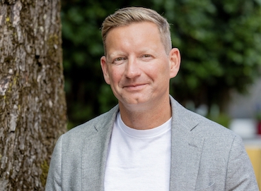 Bild: Christiaan Carstens/ Fotograf: Till Kretner