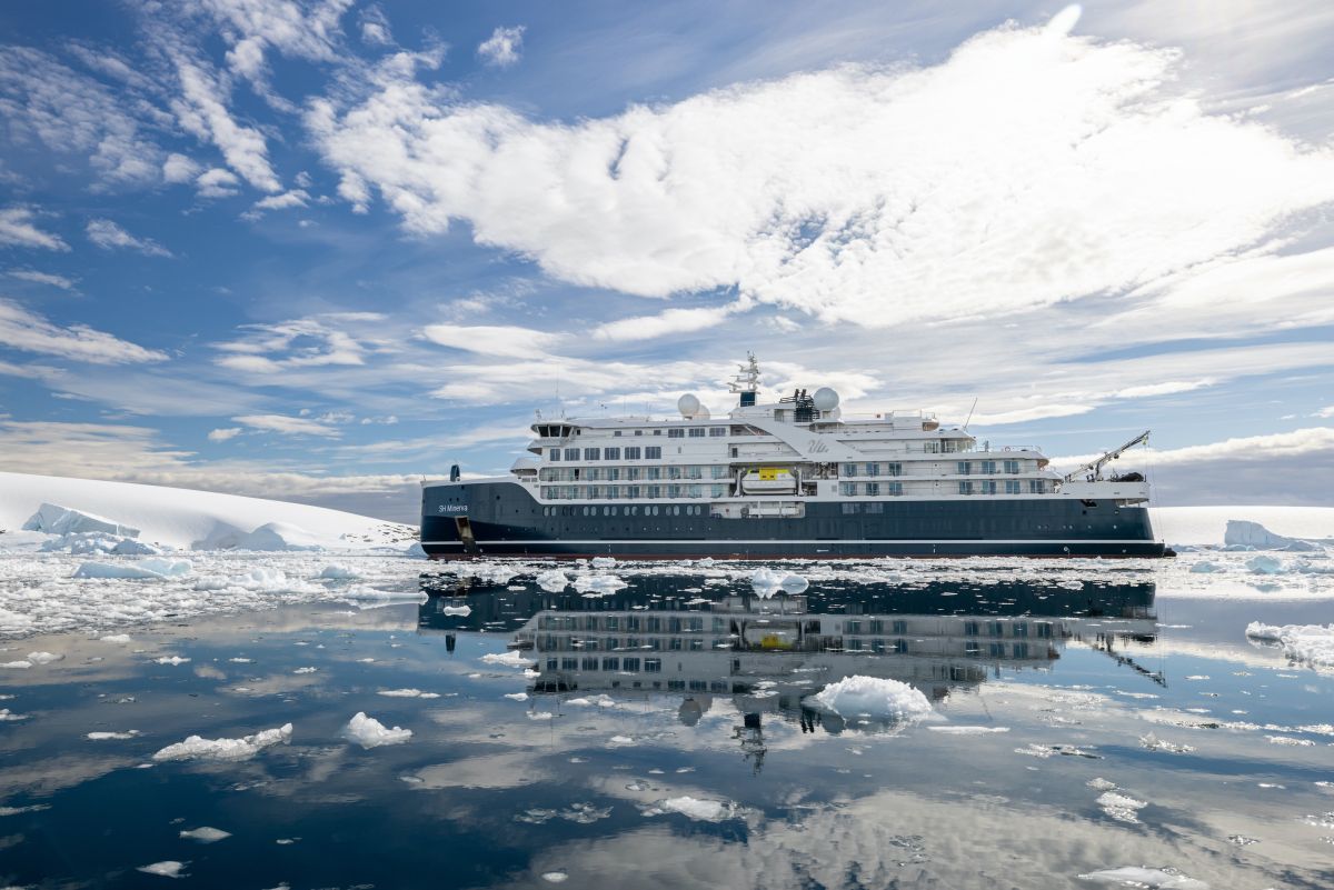 Auszeichnung für Expeditions-Kreuzfahrtschiff SH MINERVA (© Foto: Swan Hellenic)