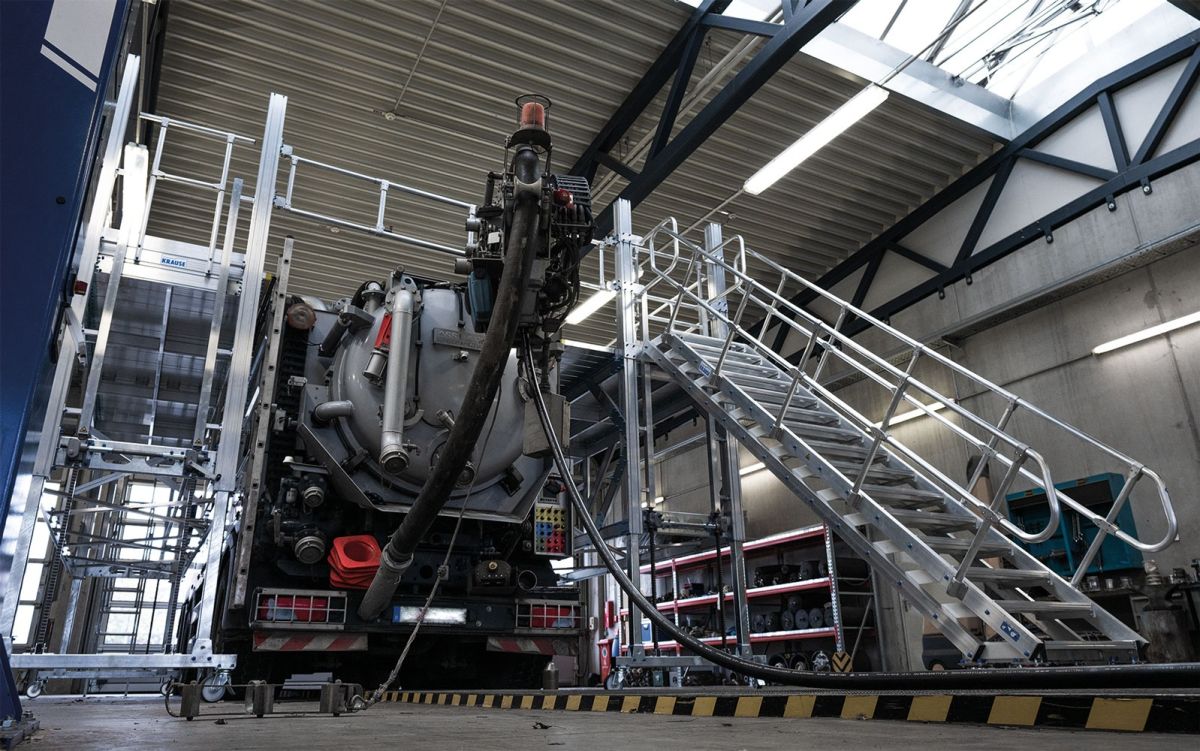 Zugangstechnik als Sicherheits- und Effizienzfaktor im Nutzfahrzeug-Sektor (© KRAUSE-Werk GmbH & Co. KG.)