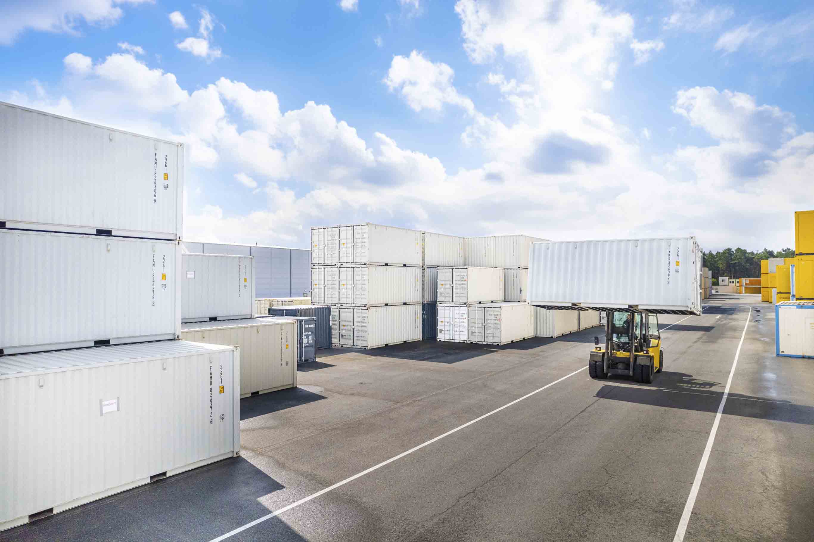 Im neuen Onlineshop können Interessierte technisch geprüfte Gebrauchtcontainer von ELA Container erwerben.