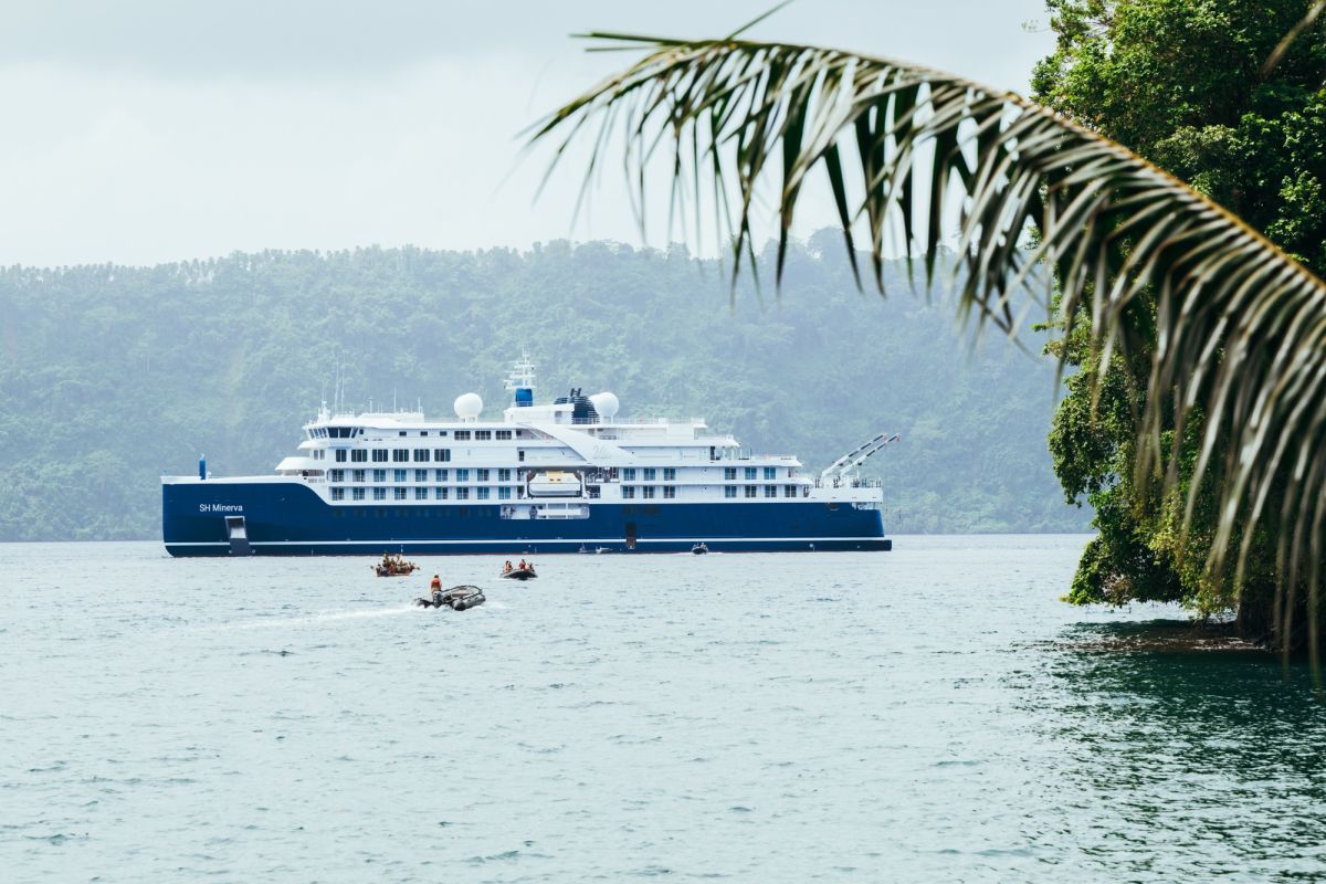 SH Minerva nimmt Kurs auf den Pazifik (© Foto Swan Hellenic)
