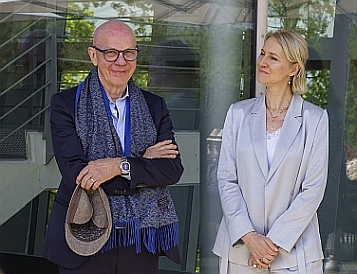Die Galeristen Bernd Bentler und Jenny Geißler-Bentler; Foto: Florian Baukmann