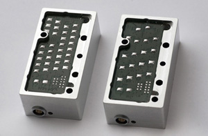 Die Datenrecorder T-16 (links) und V-08 von MSR-Office sind äußerst robust. Die Datenrecorder T-16 (links) und V-08 von MSR-Office sind äußerst robust.