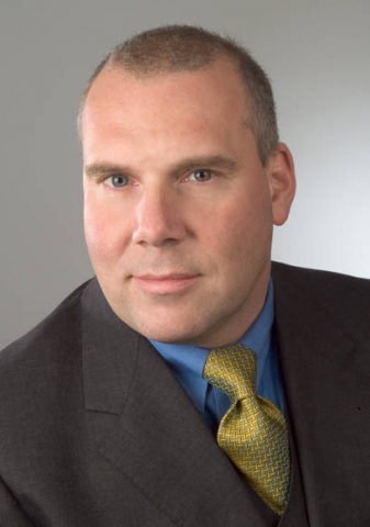 Andreas Kerbusk wird Vertriebsleiter bei Steeb Andreas Kerbusk wird Vertriebsleiter bei Steeb