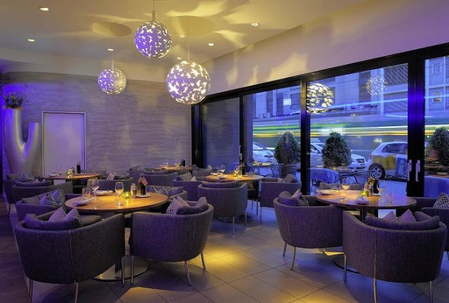 Radisson Blu Hotel, Basel - bevorzugte Adresse mitten im Dreiländereck Radisson Blu Hotel, Basel - bevorzugte Adresse mitten im Dreiländereck