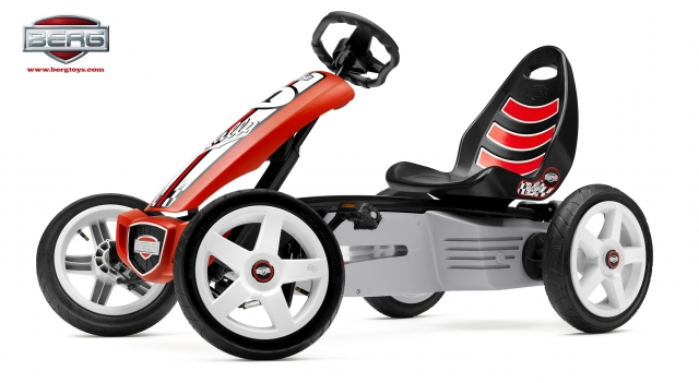 Rasantes Rally-Gokart für kleine Rennfahrer Rasantes Rally-Gokart für kleine Rennfahrer